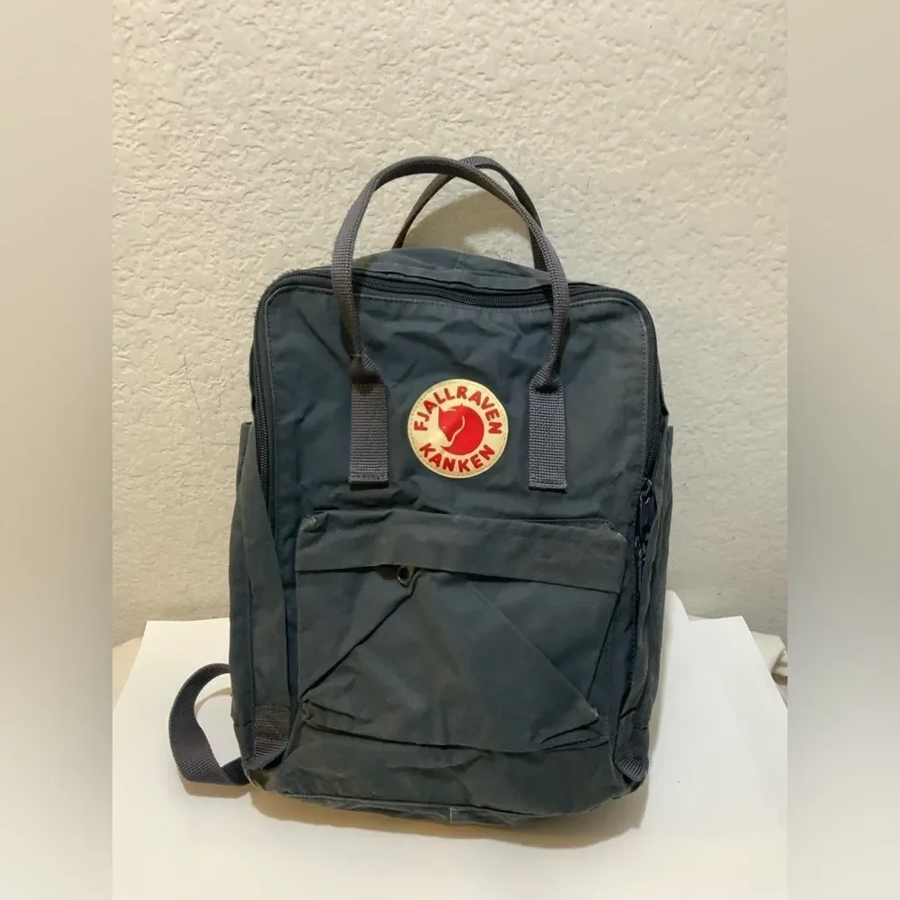 FJALLRAVEN KANKEN GRAPHITE GRAY FULL SIZE BACKPACK